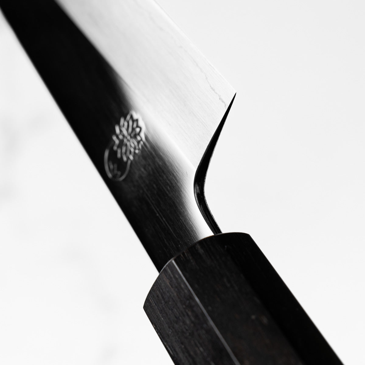 Sakai Kikumori "Choyo" Ginsan Kiritsuke Petty 135mm - Ebony Turquoise