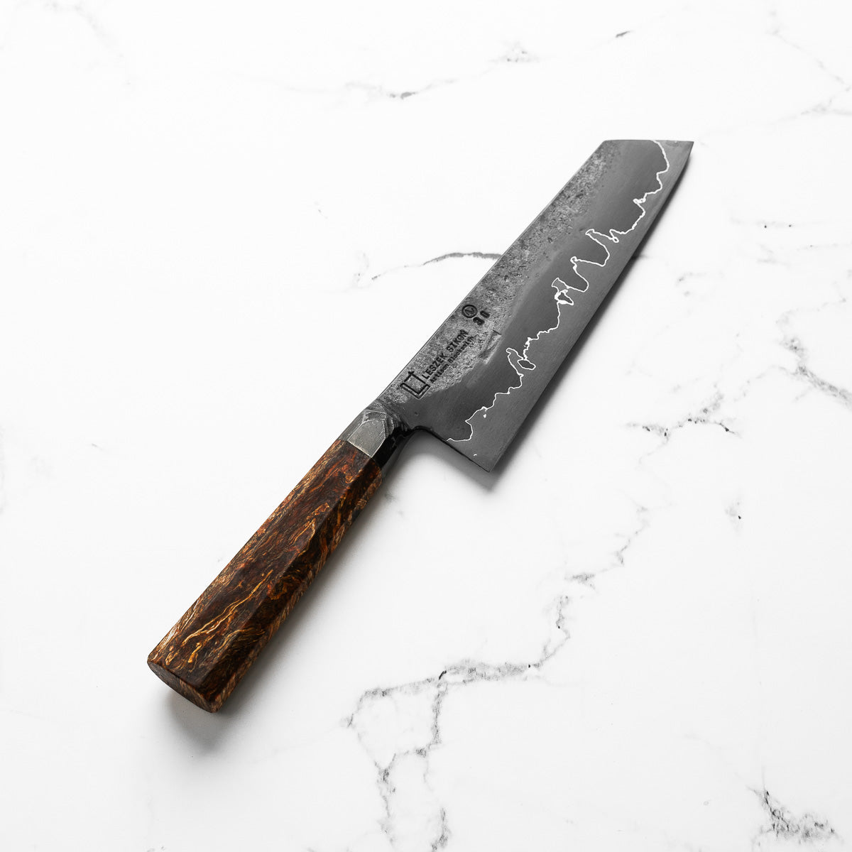 Leszek SikońApex Ultra Bunka 180mm - Crimson Hemp