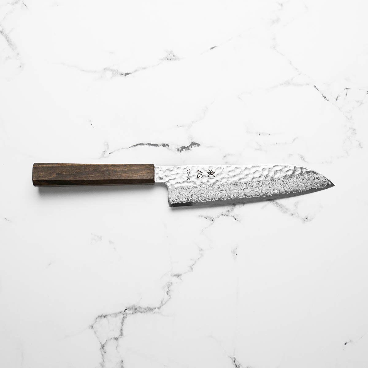 Hatsukokoro Hayabusa VG10 Damascus Tsuchime Santoku 165mm