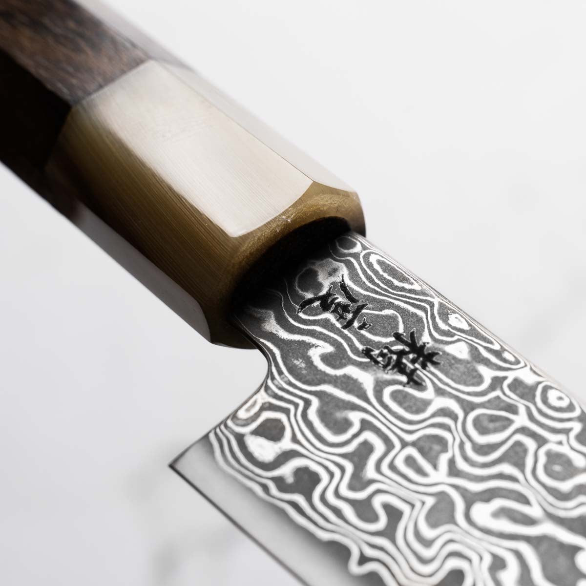 Seido VG10 Kurozome Nickel Damascus Petty 150mm - Persimmon - view 7