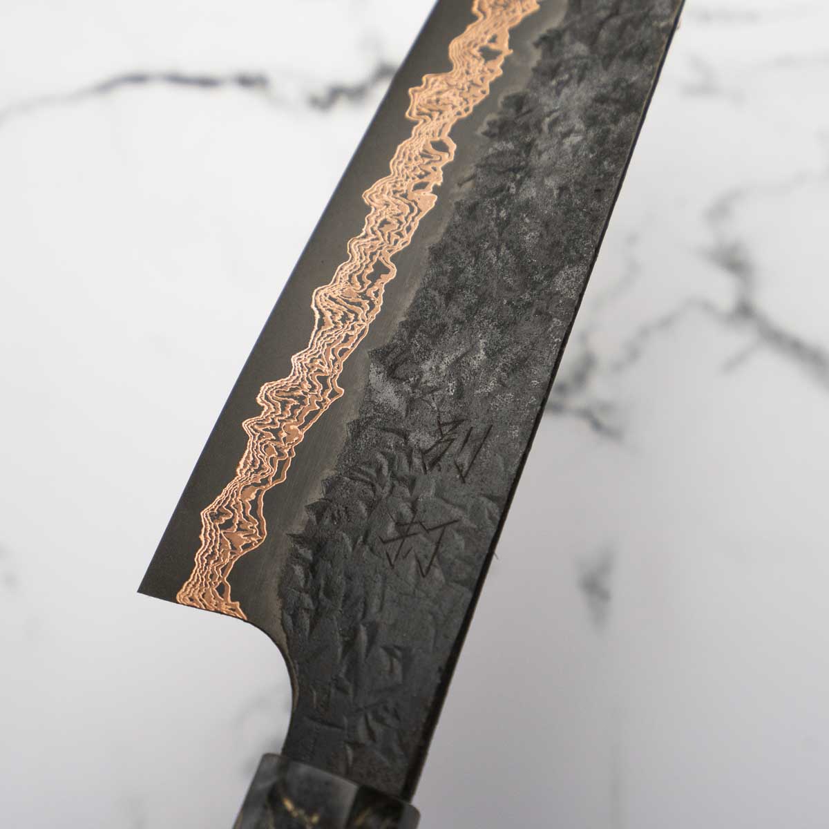 Hatsukokoro Yorokobi Kurouchi SLD Damascus Tsuchime Gyuto 210mm - Dark Maple