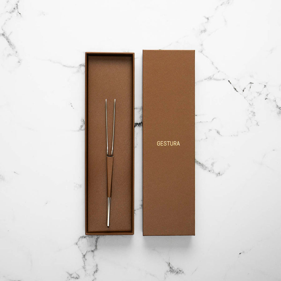 Gestura Petite Stando Tweezer - Silver
