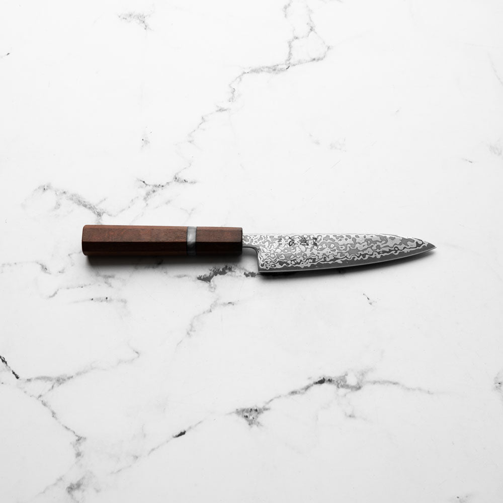 Hatsukokoro Hikari SLD Damascus Kurozome Petty 130mm - Sandalwood