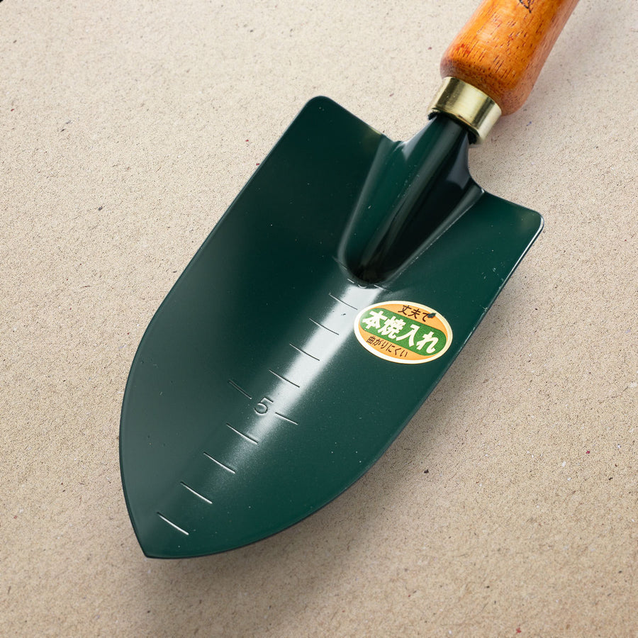 Kikuwa Wide Blade Green Trowel